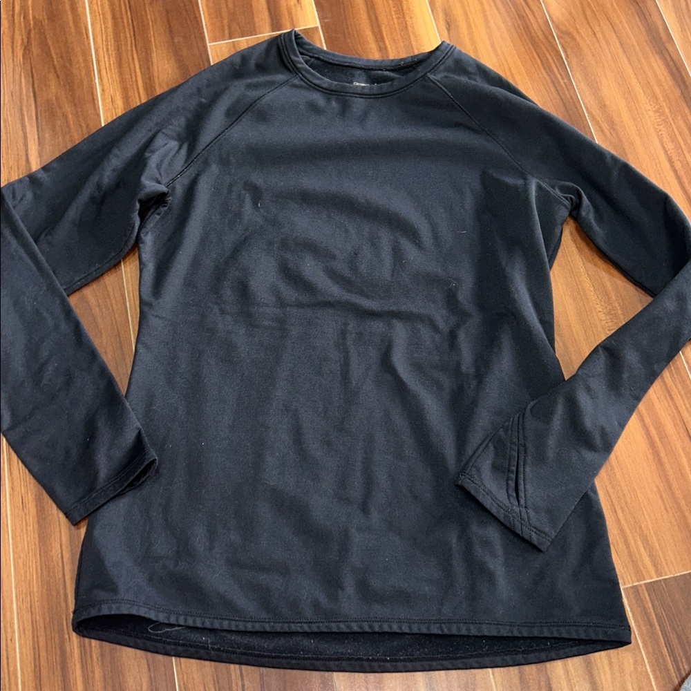 Medium Cuddl duds Climateright fleece lined top